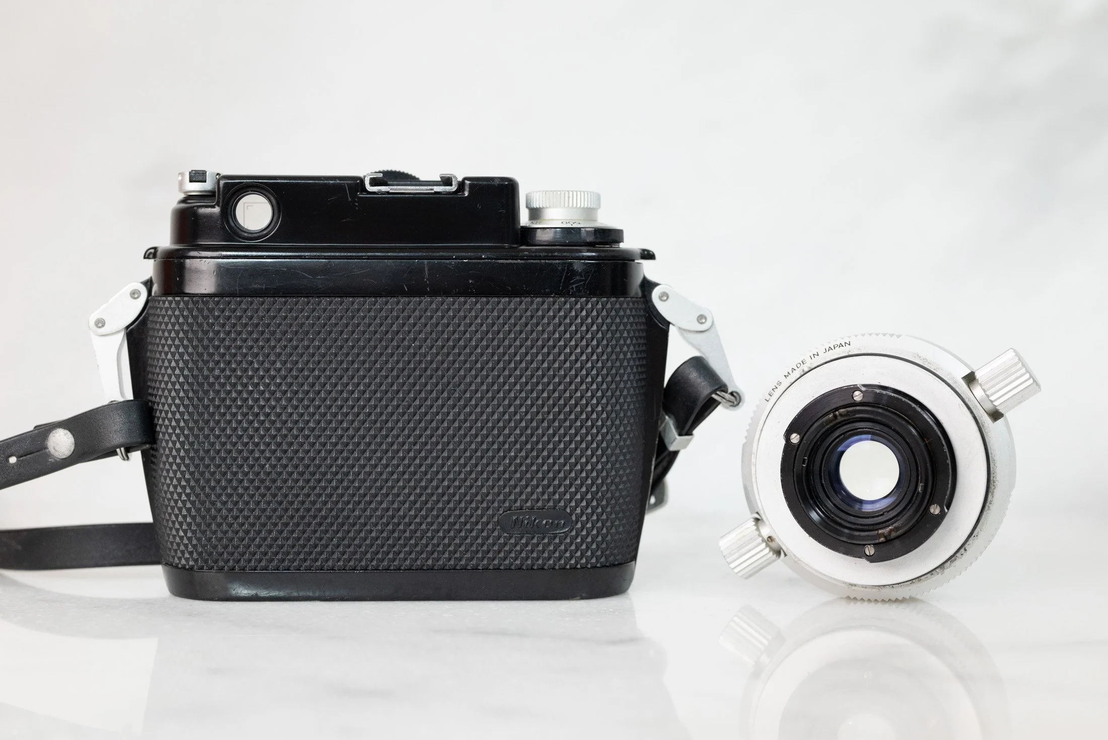 Nikon Nikonos II Underwater Dive Camera with Nikkor 35mm F/2.5